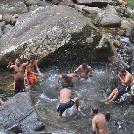 Girankiththa Eco Resort Kitulgala Exterior foto